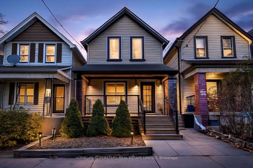 {{alt}} | Card Image