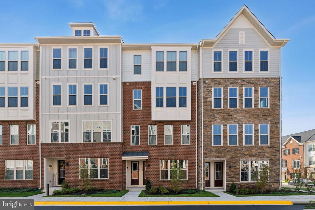 Mount Airy Ter, Leesburg, VA 20176