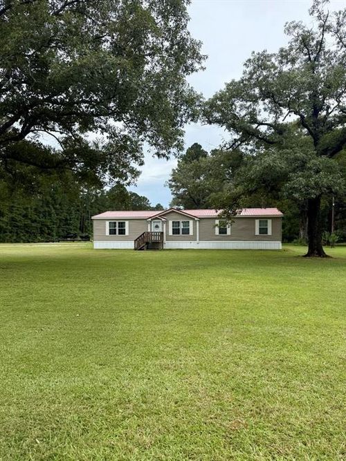 18 Smith Rd, Deville, LA, 71328-8900 | Card Image