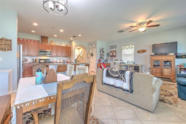 5705 Village Center Dr, House other with 4 bedrooms, 3 bathrooms and null parking in Lithia FL | Image 21