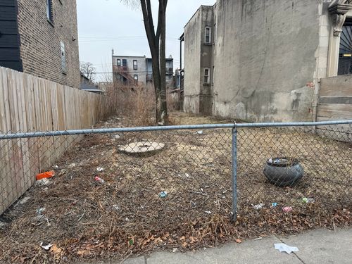 4311 W Monroe Street, Chicago, IL, 60624 | Card Image