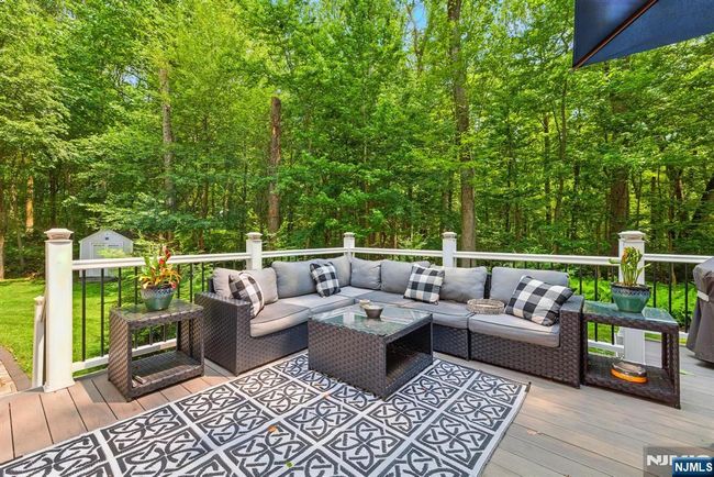 166 Horseneck Rd, House other with 4 bedrooms, 4 bathrooms and null parking in Fairfield NJ | Image 35