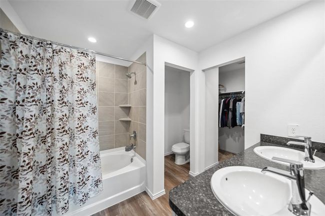 5454 Desert Glen Dr, House other with 3 bedrooms, 2 bathrooms and 2 parking in Spring TX | Image 19
