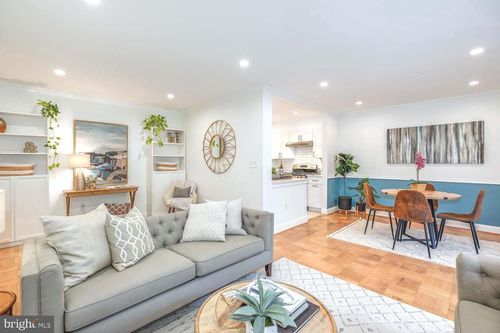 apt-107-3535 Chevy Chase Lake Dr, Chevy Chase, MD, 20815-4848 | Card Image