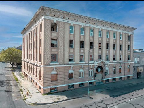 807 N El Dorado St, Stockton, CA, 95202-1644 | Card Image