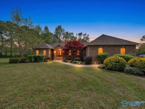 19100 Moyers Rd, Athens, AL, 35611-5761 | Card Image