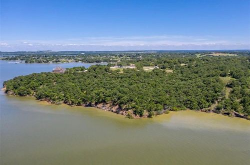 29 Cimmarron Trl, Runaway Bay, TX, 76426-4543 | Card Image