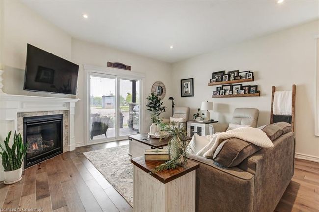 8 - 24 Craddock Blvd, House other with 3 bedrooms, 3 bathrooms and 3 parking in Jarvis ON | Image 12