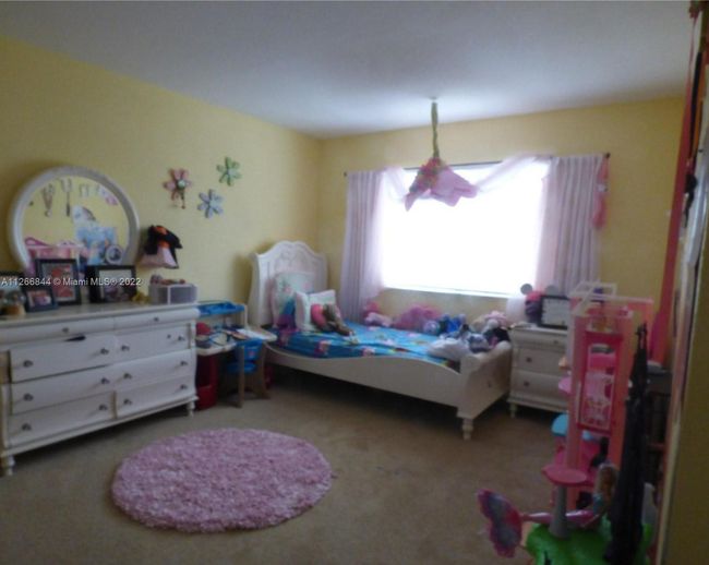 APT-102 - 7313 Nw 173 Rd Dr, Condo with 3 bedrooms, 2 bathrooms and null parking in Hialeah FL | Image 19