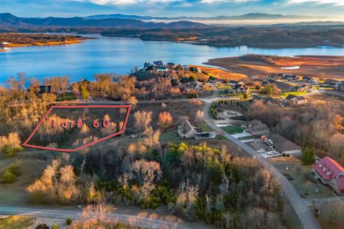 719 Riveredge Ln, Dandridge, TN, 37725-8200 | Card Image