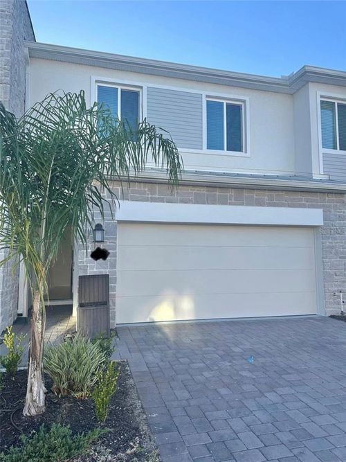 390 Bogey Dr, DAVENPORT, FL, 33896-8018 | Card Image