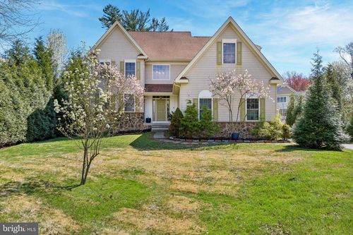 746 Upper Gulph Rd, WAYNE, PA, 19087-2050 | Card Image