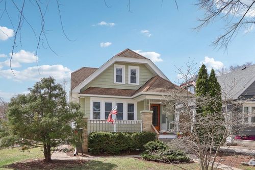 3679 E Birchwood Avenue, Cudahy, WI, 53110 | Card Image