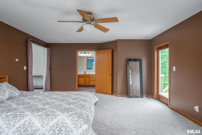 4460 160 Th St, House other with 5 bedrooms, 3 bathrooms and null parking in Clinton IA | Image 15