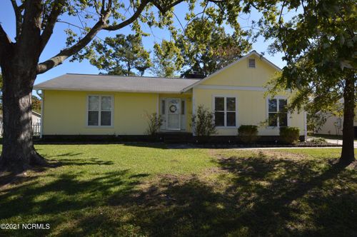212 Branchwood Dr, Jacksonville, NC, 28546-5904 | Card Image
