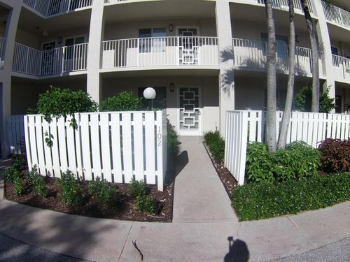 102-14111 Royal Vista Dr, Delray Beach, FL, 33484-1824 | Card Image