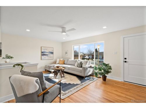 35 S Cody St, Lakewood, CO, 80226-1242 | Card Image