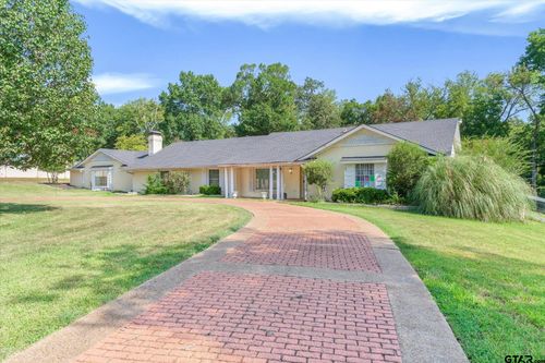 522 W High St, Grand Saline, TX, 75140-1002 | Card Image
