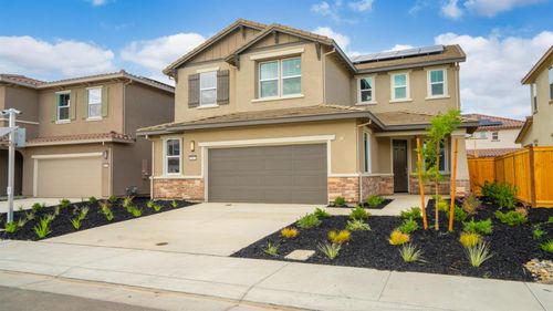 2663 Hamilton Dr, Lodi, CA, 95242-8830 | Card Image