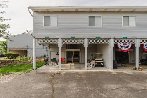 6475 N Harris Harbor Dr, Oak Harbor, OH, 43449-9523 | Card Image