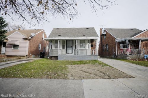 7702 Patton St, Detroit, MI, 48228-4625 | Card Image