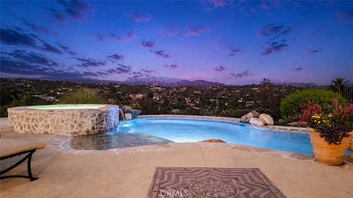2278 Lindsey Ct, Fallbrook, CA, 92028-5304 | Card Image