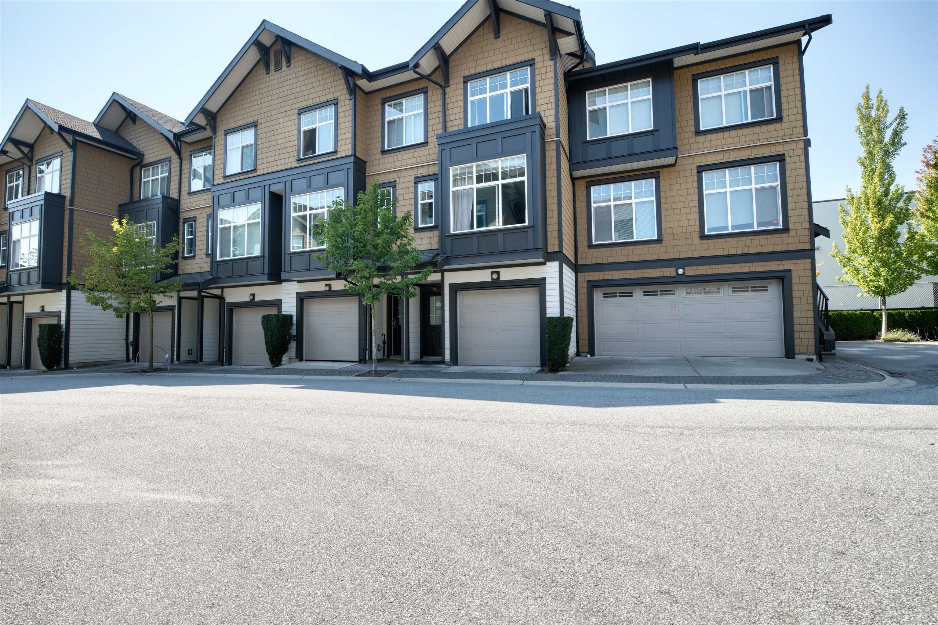 18 6088 Beresford St, For Sale in Burnaby Zoocasa