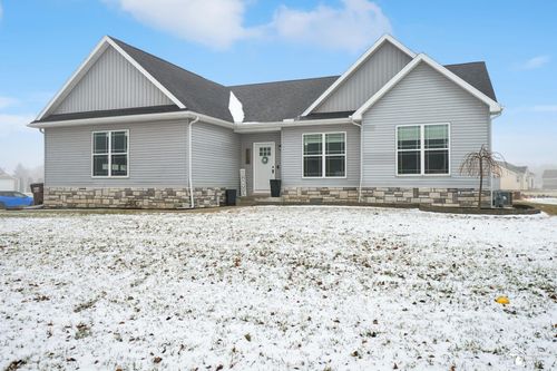 5430 Mustang Dr, Newport, MI, 48166-9591 | Card Image