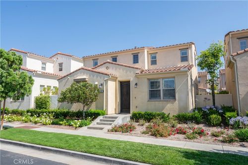 20267 Pienza Ln, Porter Ranch, CA, 91326-4241 | Card Image