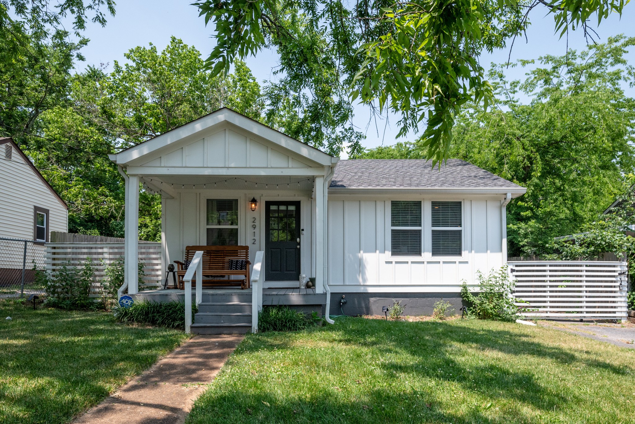 Morningside Dr, Nashville, TN 37207