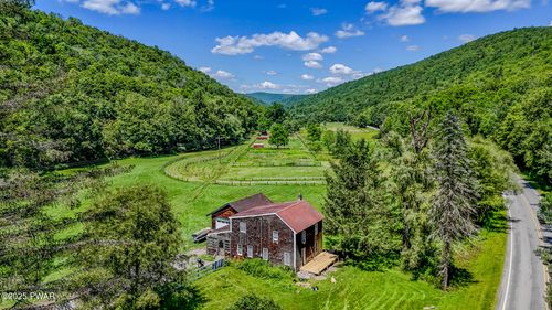 2793 Crosstown Hwy, Starlight, PA, 18461 | Card Image