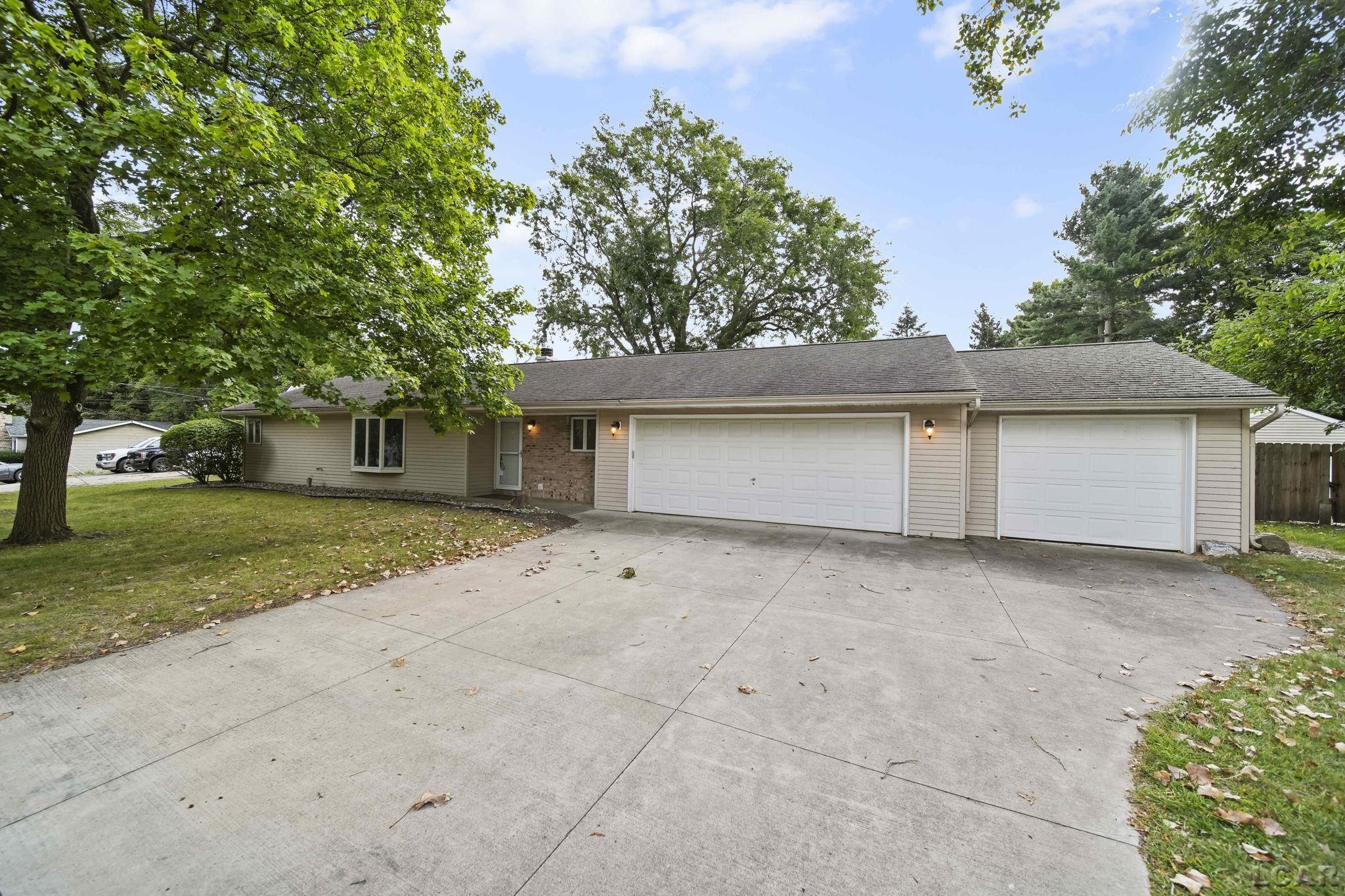 Baker St, Manchester, MI 48158