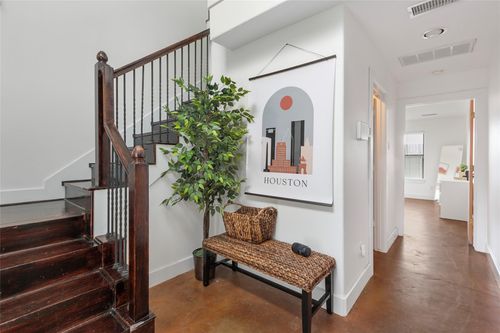 3412 St Emanuel St, Houston, TX, 77004-4262 | Card Image