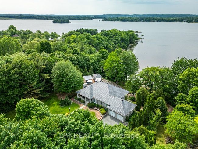 3909 Stone Point Rd, House other with 4 bedrooms, 4 bathrooms and 10 parking in Inverary ON | Image 23