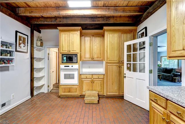 631 Rocky Bottom Rd, House other with 3 bedrooms, 2 bathrooms and null parking in Spring Grove VA | Image 16