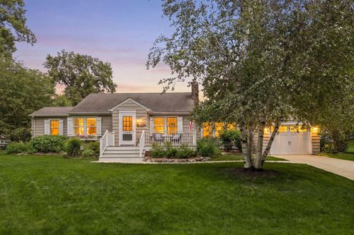 20600 Carson Rd, Excelsior, MN, 55331-9307 | Card Image
