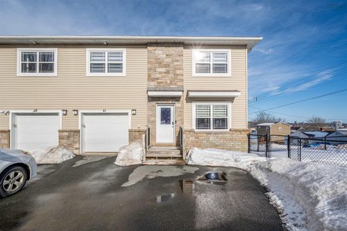 41 Hillcrest Street, Halifax, NS, B3N0E9 | Card Image