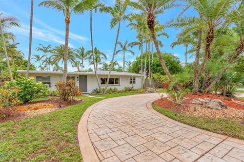 2641 Ne 16th St, Pompano Beach, FL, 33062-3231 | Card Image