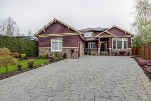 8760 Fairdell Cres, Richmond, BC, V7C1W4 | Card Image