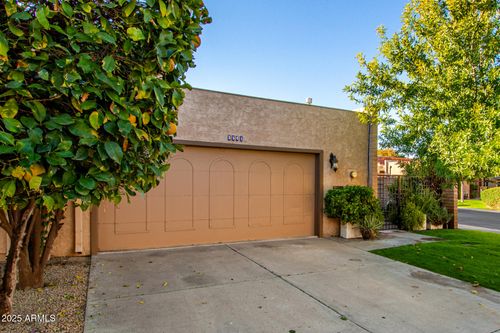 5541 N 5th Ln, Phoenix, AZ, 85013-1810 | Card Image