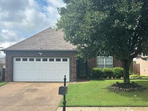 190 Hidden Garden Dr, Oakland, TN, 38060-5155 | Card Image