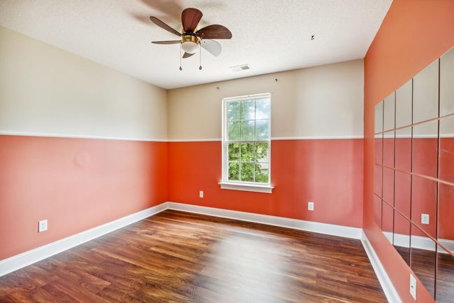 Guest Bedroom | Image 22