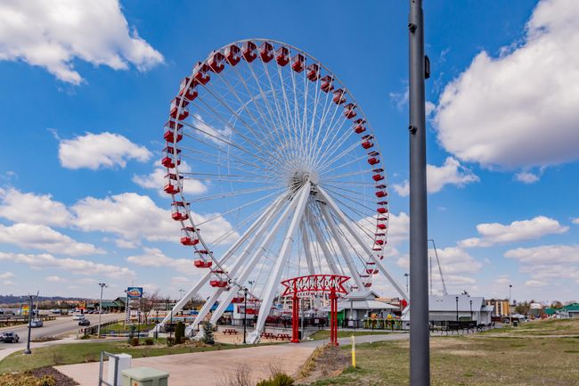 Branson Farris Wheel | Image 27