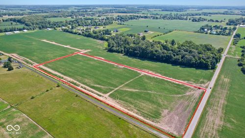 1561 W Us Highway 52, Fountaintown, IN, 46130-9420 | Card Image