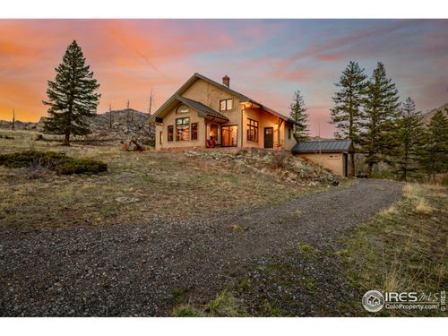 520 Isaac Ln, Bellvue, CO, 80512-6704 | Card Image