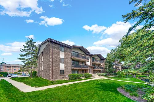 1021-13913 James Dr, Crestwood, IL, 60418-4163 | Card Image