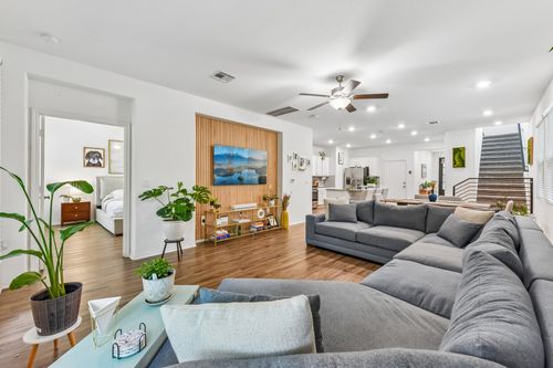 10219 Buster Dr, Austin, TX, 78748-4112 | Card Image