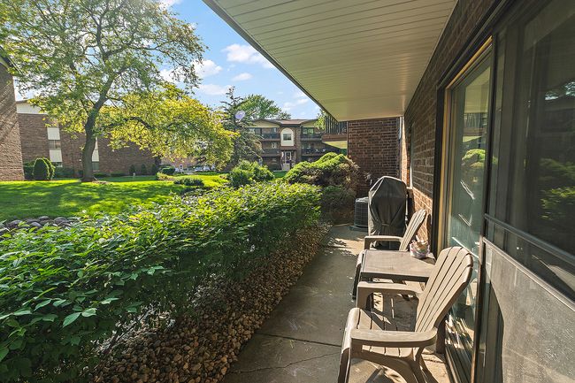 1202 - 5235 James Ln, Condo with 2 bedrooms, 2 bathrooms and 2 parking in Crestwood IL | Image 19