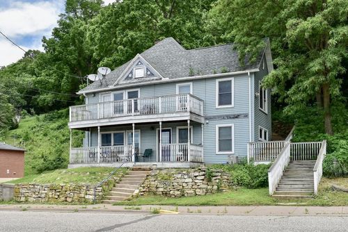 108 S Hill St, Fountain City, WI, 54629-6503 | Card Image