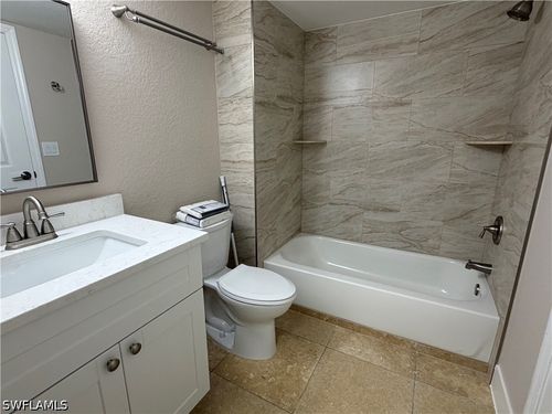 534-4680 Saint Croix Ln, NAPLES, FL, 34109-3565 | Card Image